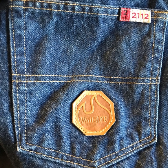 Walls men’s fire resistant relaxed fit jeans size 42x30 Preowned - Picture 4 of 5